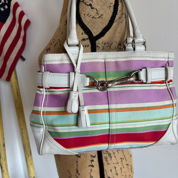 Vintage Stripe Coach Handbag & wristlet - Picture 4 of 8